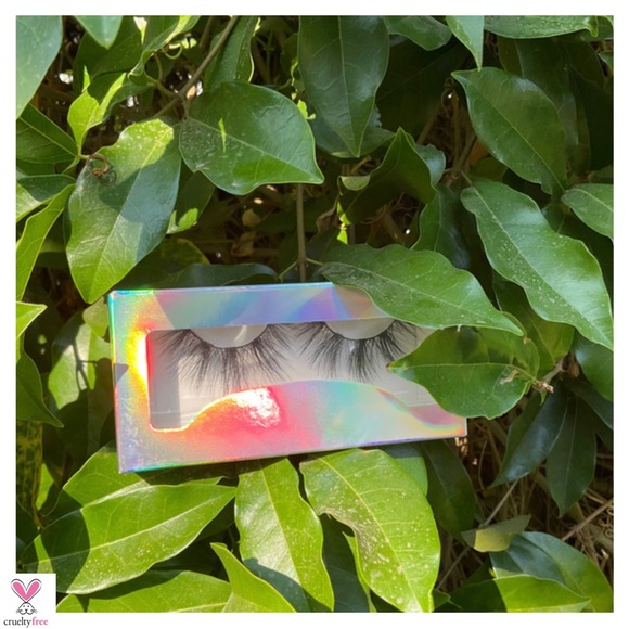 Luna Lashes Other - 2/$15 Luna Lashes ‘Ursa’ Vegan Faux Mink 5D Lashes